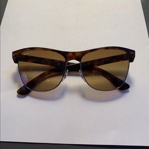 Polarized Ray-Bans